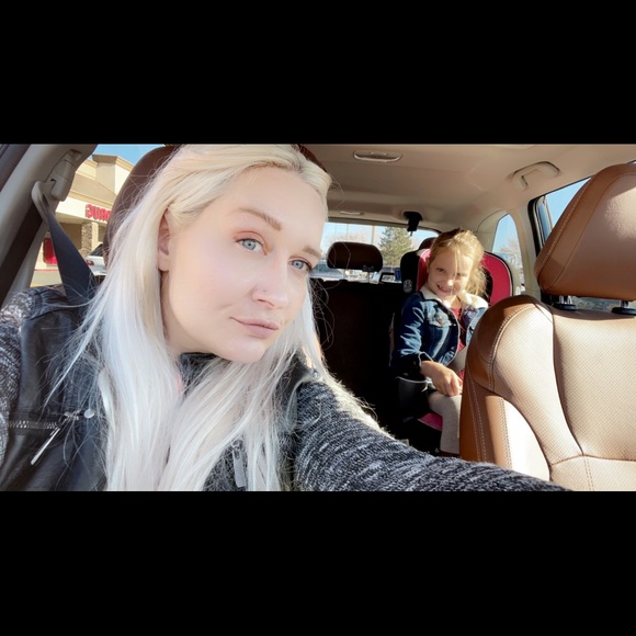 Iโm baaaack! Help me sell my stuff! Everything must go! - Picture 11 of 12